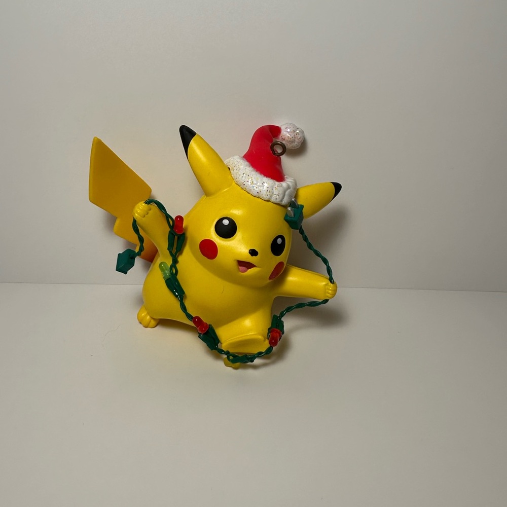 RARE Light up pikachu ornament